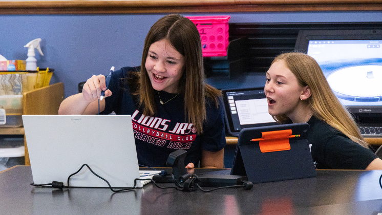 Unlocking the Future: Teaching Science with AR/VR in Middle School